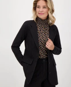 Blazer Classic Pinstripe Travel