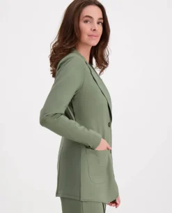 Blazer Classic Travel
