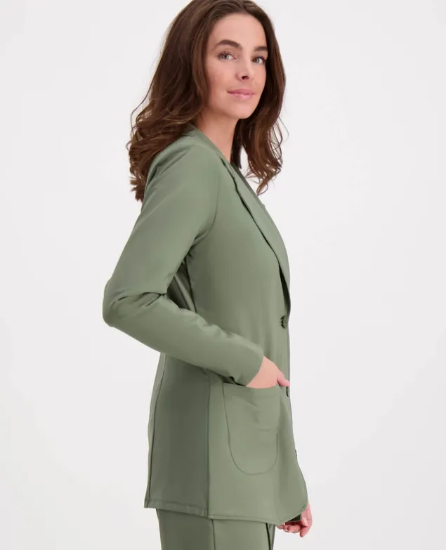 Blazer Classic Travel