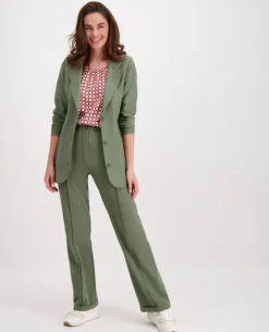 Blazer Classic Travel