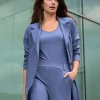 Blazer Straight Travel