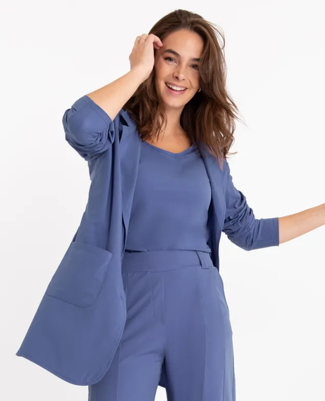 Blazer Straight Travel