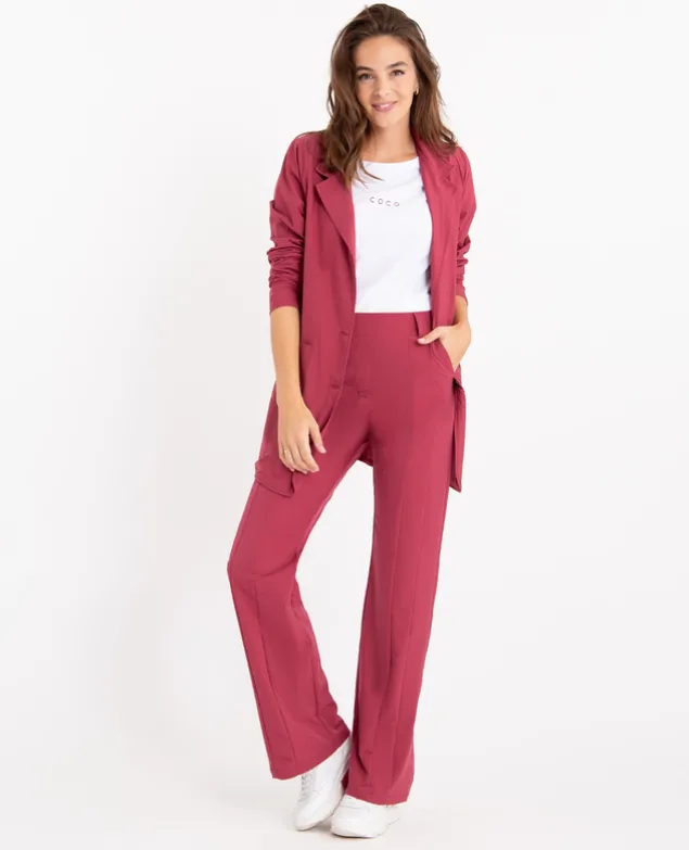 Blazer Straight Travel