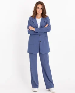 Blazer Straight Travel