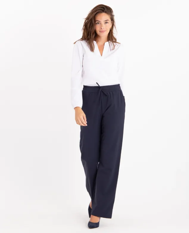 Pant Faye Travel