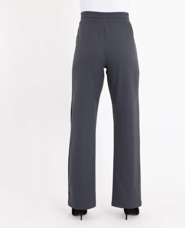 Pant Faye Travel