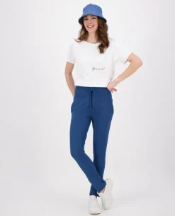 Pant Lara Travel