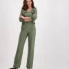 Pant Maye Pintuck Travel