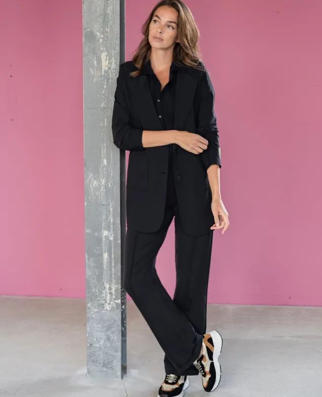 Pant Maye Pintuck Travel