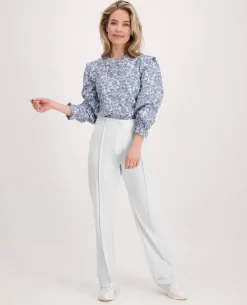 Pant Maye Pintuck Travel