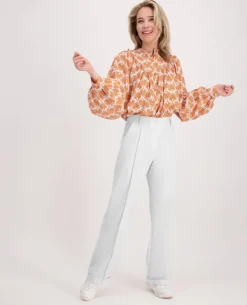 Pant Maye Pintuck Travel