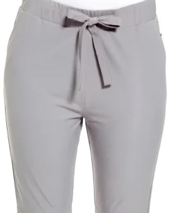 Pant Paris Travel