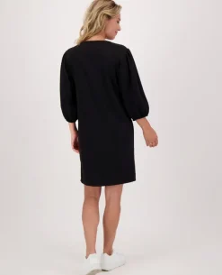 Robe Marie