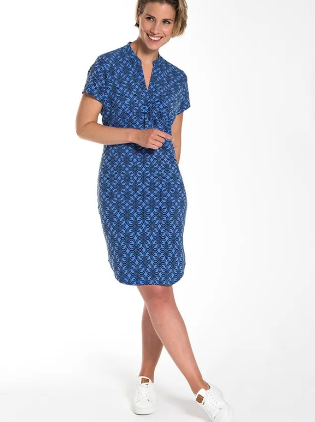 Robe Travel