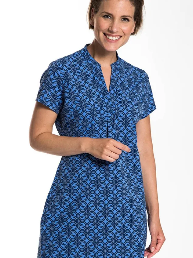 Robe Travel