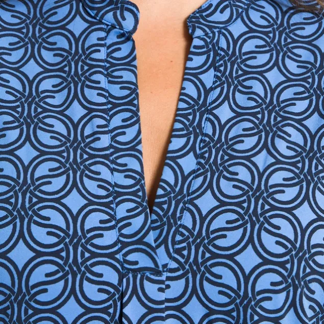 Robe Travel