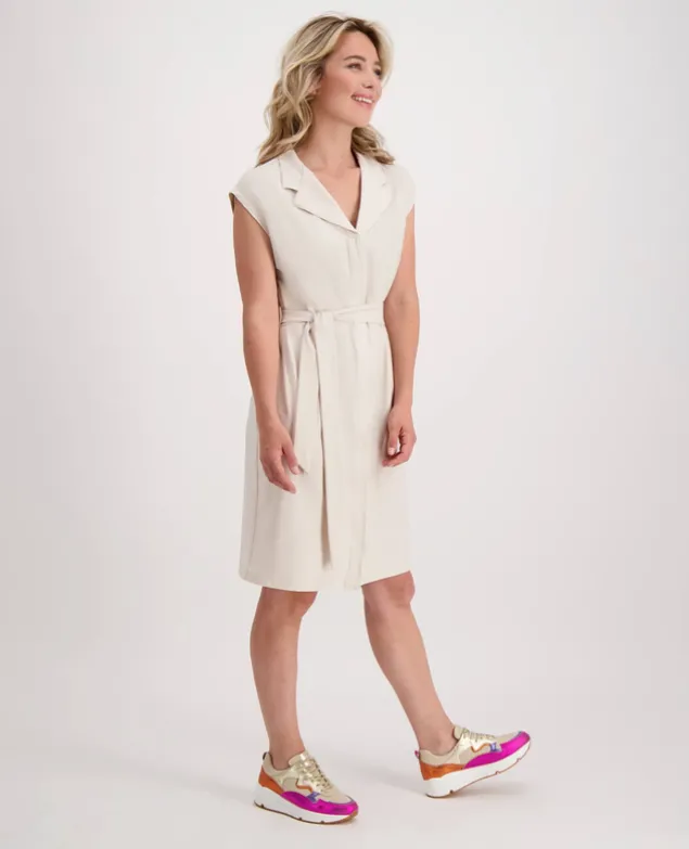Robe Yara Travel