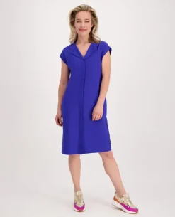 Robe Yara Travel