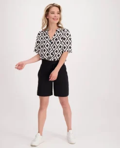 Short Gina