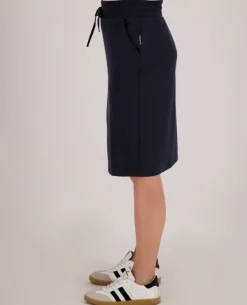 Skirt Travel