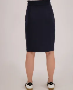 Skirt Travel