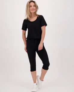Tee Basic Travel