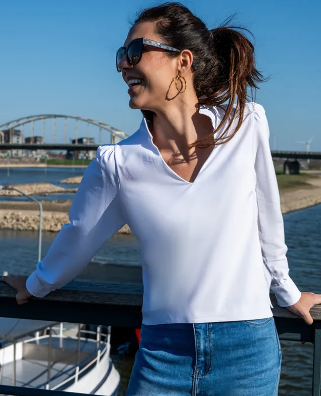 Top Nadine Travel